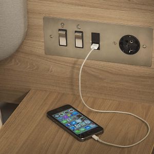 Standard Zimmer mit Kingsize-Bett