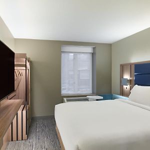 Standaard Kamer met Rolstoeltoegankelijkheid met een King Size Bed